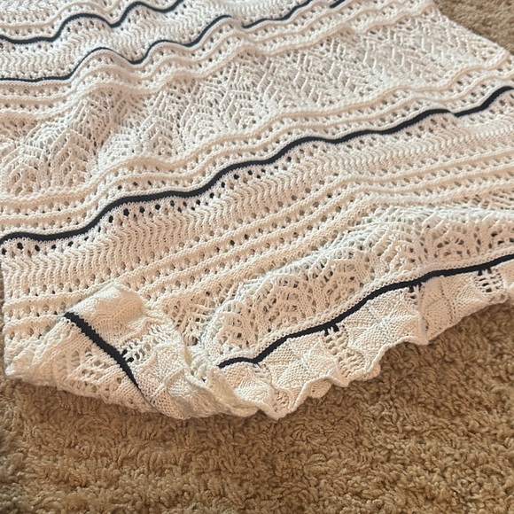 Abercrombie & Fitch Black and White Knit Dress - Picture 4 of 4